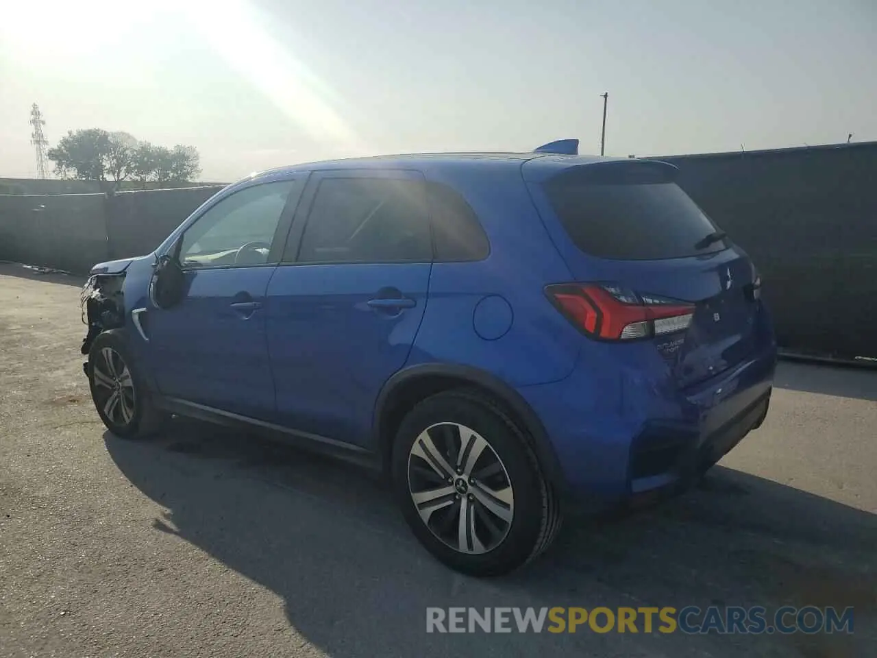 2 Photograph of a damaged car JA4APVAU8MU016261 MITSUBISHI OUTLANDER 2021