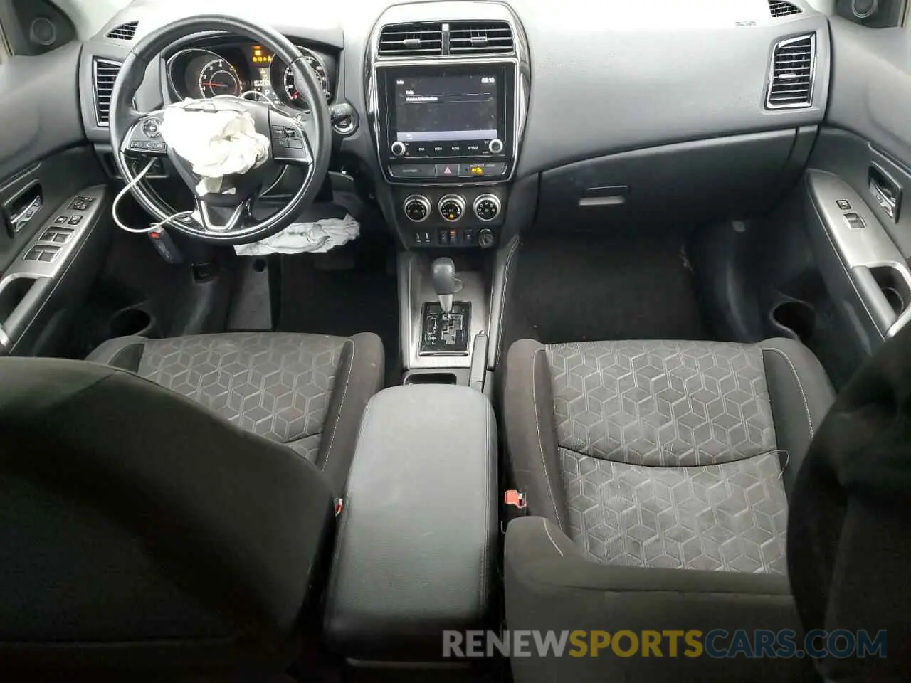 8 Фотография поврежденного автомобиля JA4APVAU8MU026448 MITSUBISHI OUTLANDER 2021