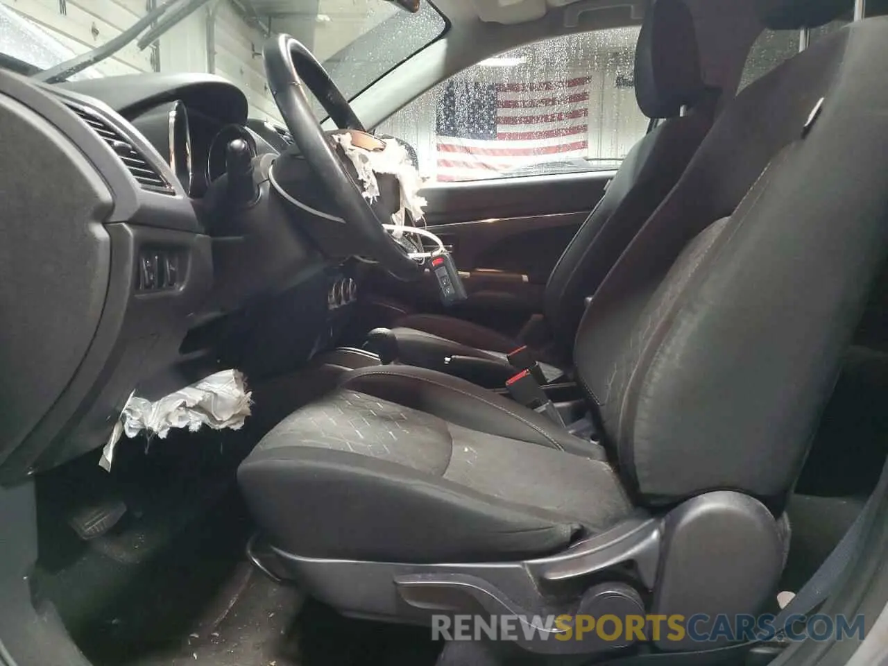 7 Фотография поврежденного автомобиля JA4APVAU9MU034025 MITSUBISHI OUTLANDER 2021