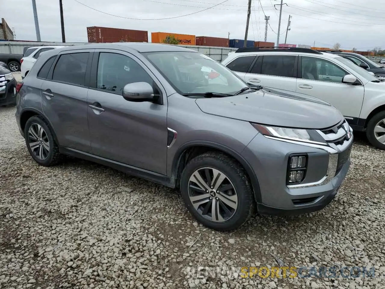 4 Photograph of a damaged car JA4ARUAU0MU021040 MITSUBISHI OUTLANDER 2021