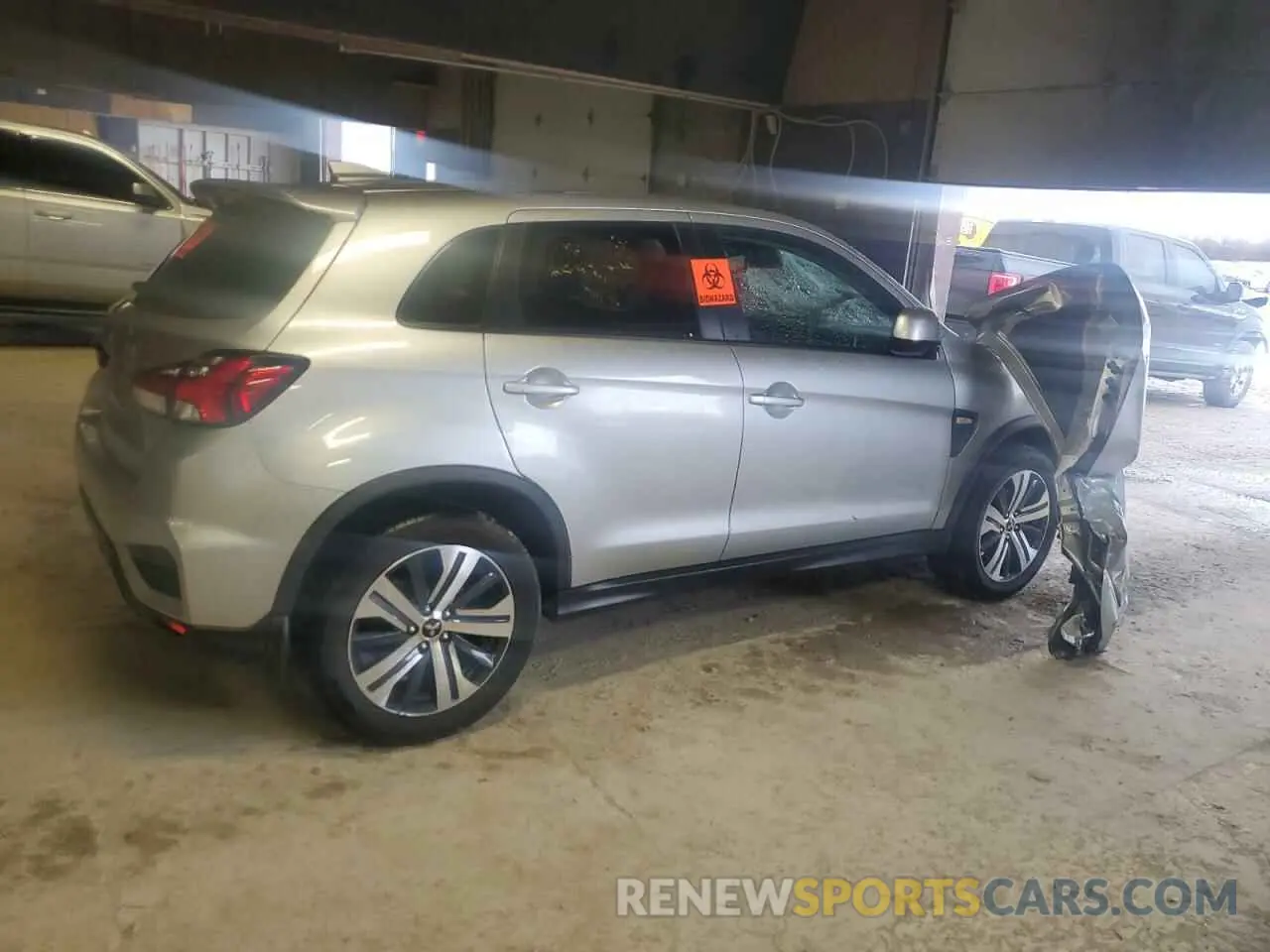 3 Photograph of a damaged car JA4ARUAU5MU034866 MITSUBISHI OUTLANDER 2021