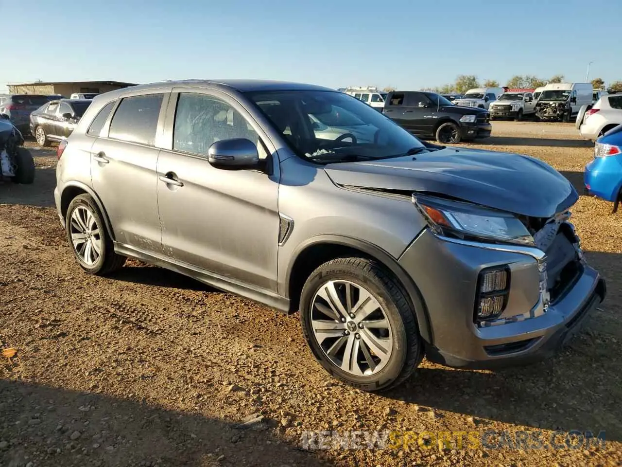 4 Фотография поврежденного автомобиля JA4ARUAU5MU036438 MITSUBISHI OUTLANDER 2021