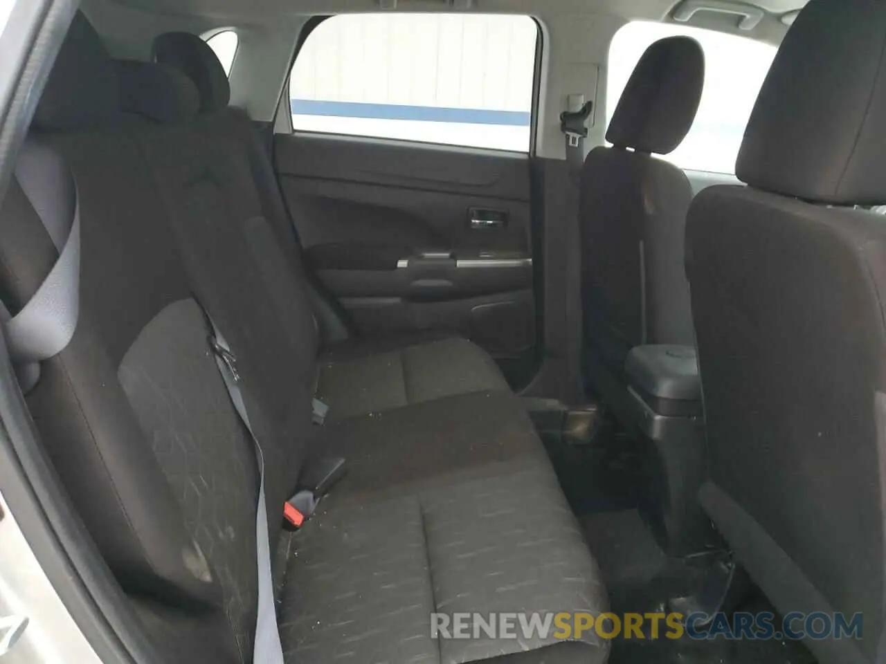 11 Фотография поврежденного автомобиля JA4ARUAU7MU026557 MITSUBISHI OUTLANDER 2021