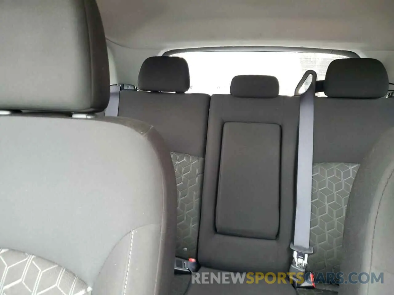 10 Фотография поврежденного автомобиля JA4ARUAU7MU034416 MITSUBISHI OUTLANDER 2021