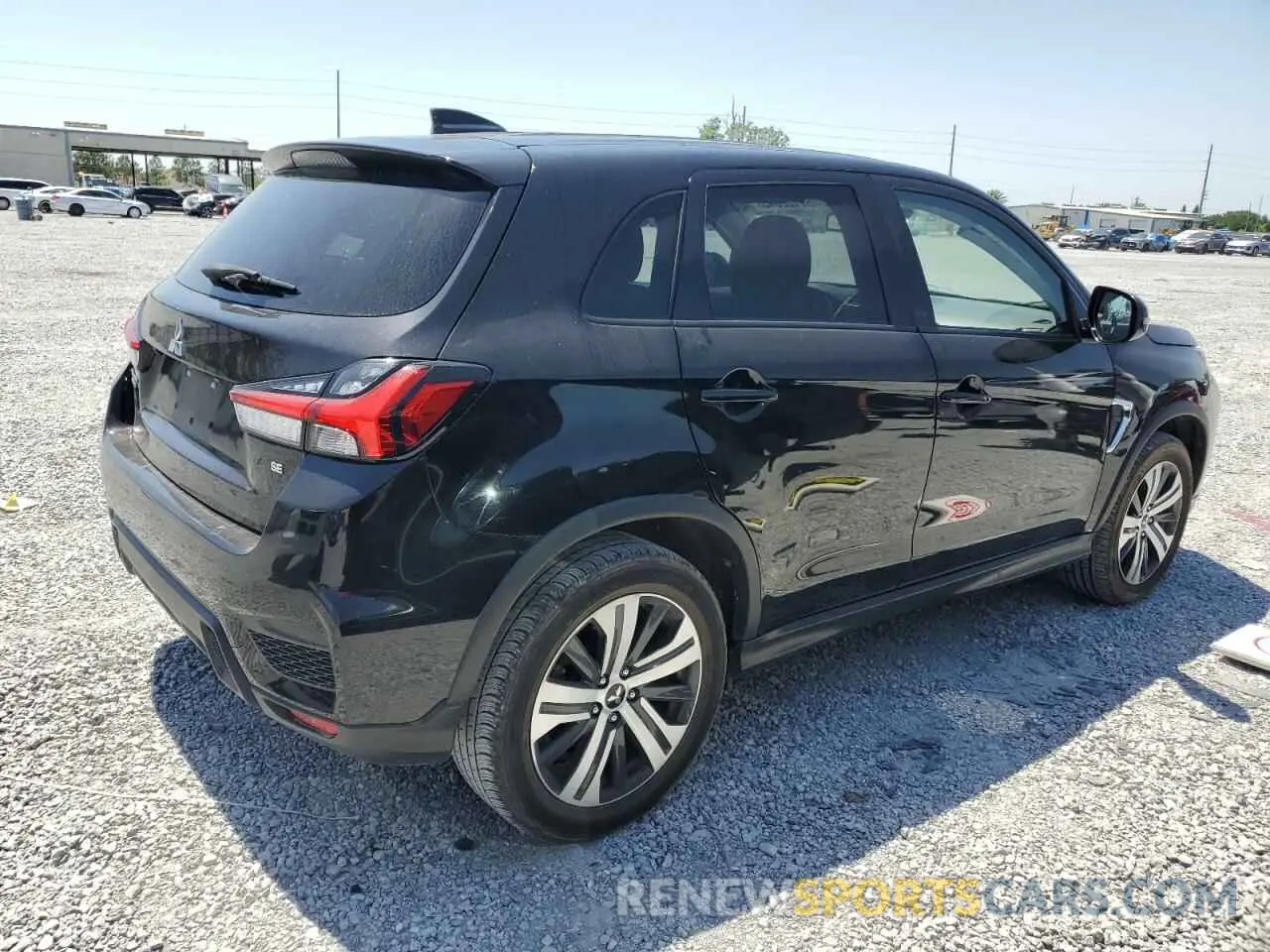 3 Photograph of a damaged car JA4ARUAU8MU017365 MITSUBISHI OUTLANDER 2021