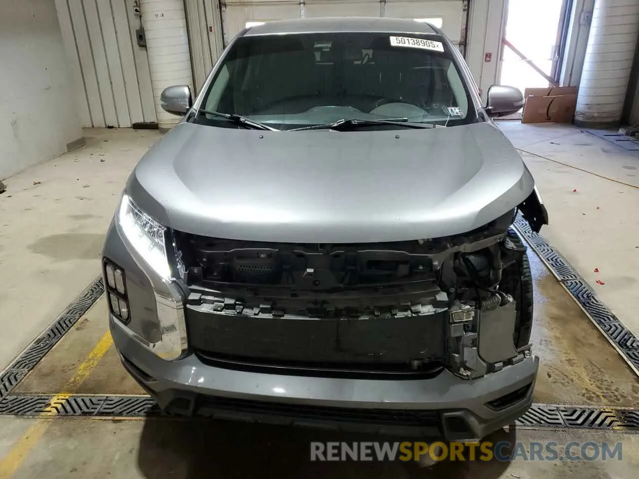 5 Photograph of a damaged car JA4ARUAU9MU020050 MITSUBISHI OUTLANDER 2021