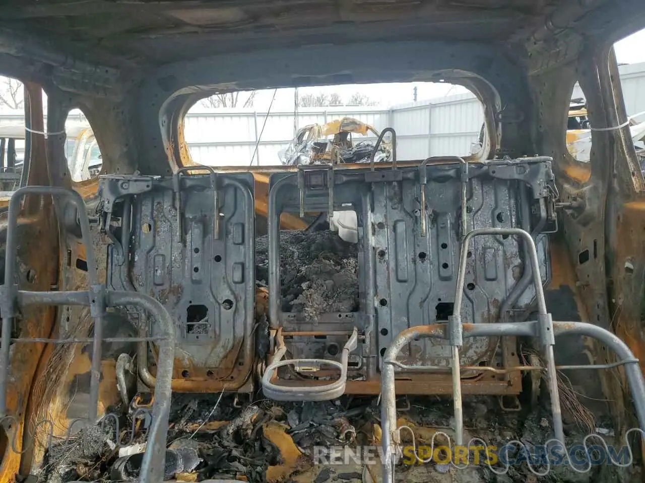 10 Photograph of a damaged car JA4ARUAUXMU022826 MITSUBISHI OUTLANDER 2021