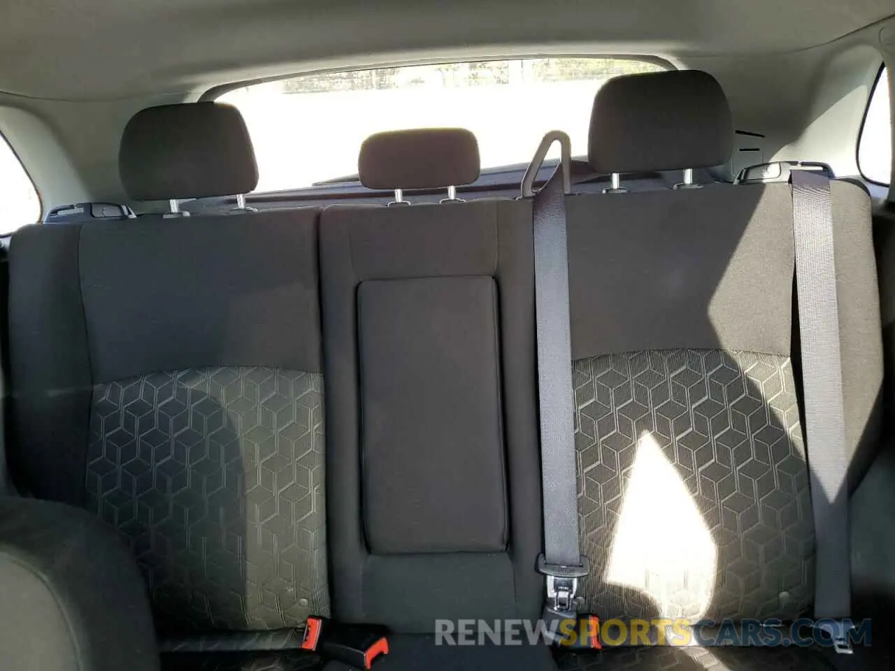 10 Фотография поврежденного автомобиля JA4APUAU3NU017426 MITSUBISHI OUTLANDER 2022