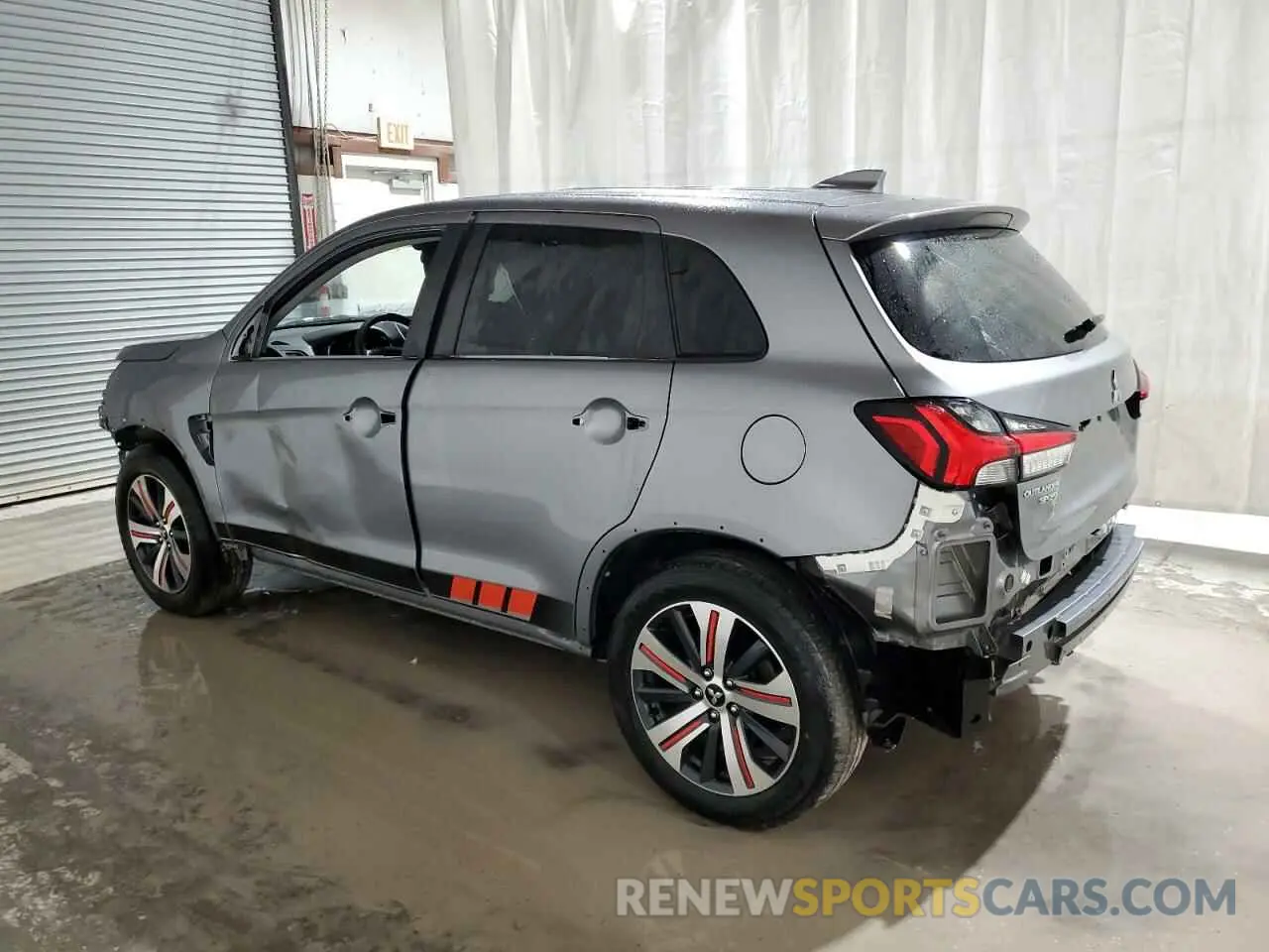 2 Photograph of a damaged car JA4APUAUXNU015768 MITSUBISHI OUTLANDER 2022