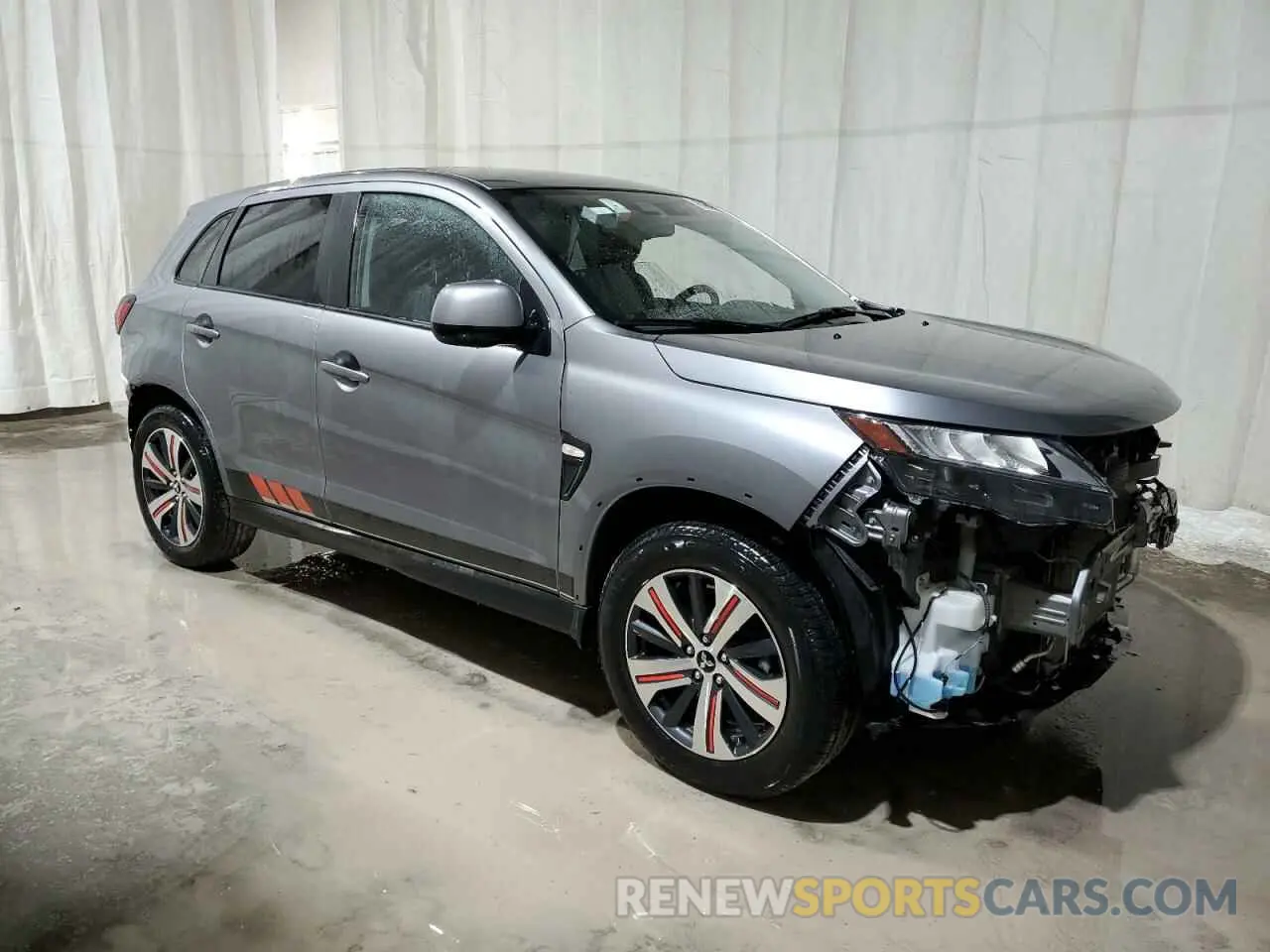 4 Photograph of a damaged car JA4APUAUXNU015768 MITSUBISHI OUTLANDER 2022