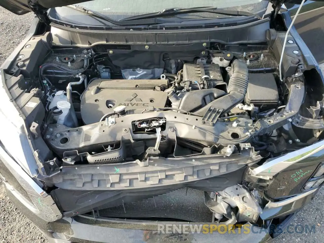 12 Photograph of a damaged car JA4APVAU0NU008690 MITSUBISHI OUTLANDER 2022