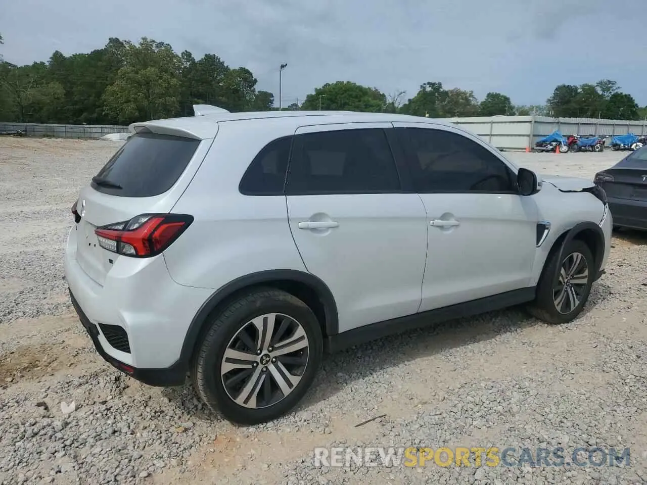3 Photograph of a damaged car JA4APVAU5NU024156 MITSUBISHI OUTLANDER 2022