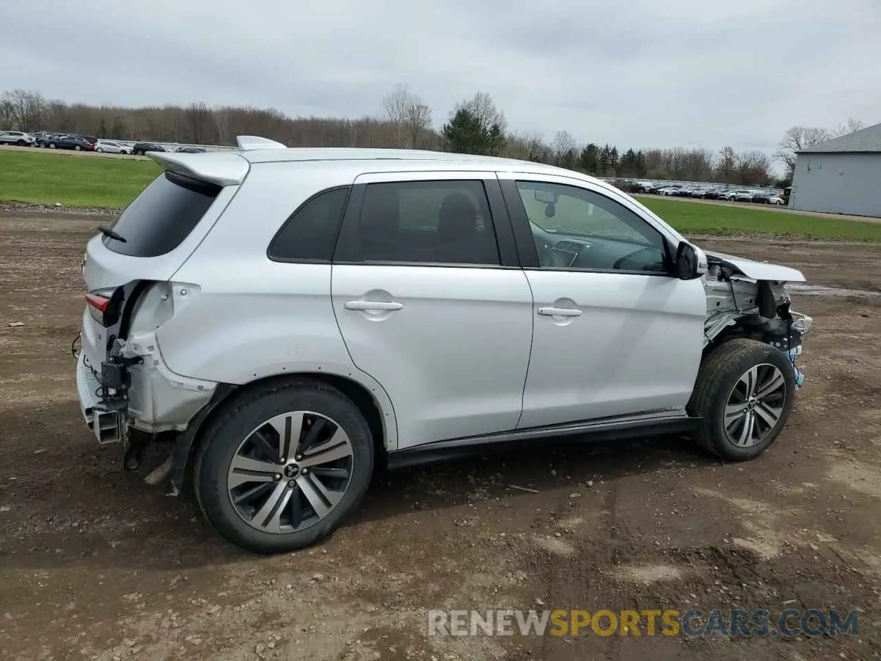 3 Photograph of a damaged car JA4APVAUXNU000354 MITSUBISHI OUTLANDER 2022