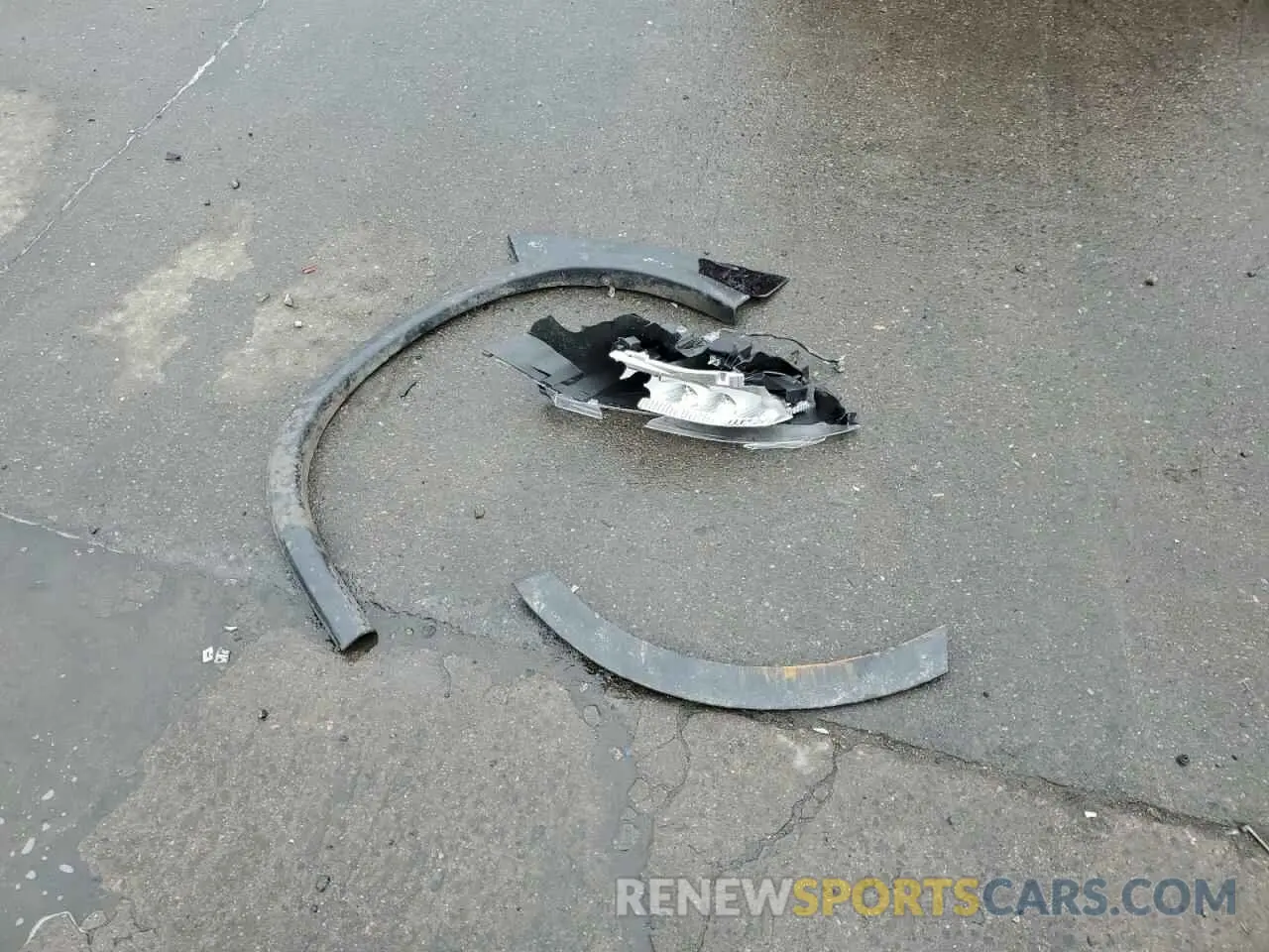 13 Фотография поврежденного автомобиля JA4ARUAU5NU008396 MITSUBISHI OUTLANDER 2022
