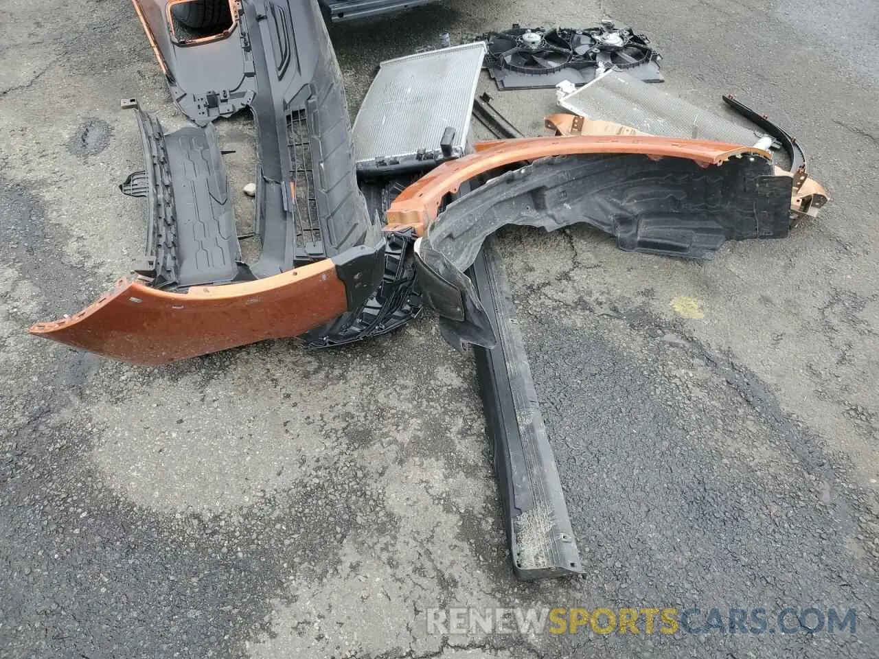 13 Photograph of a damaged car JA4ARUAU8NU013690 MITSUBISHI OUTLANDER 2022