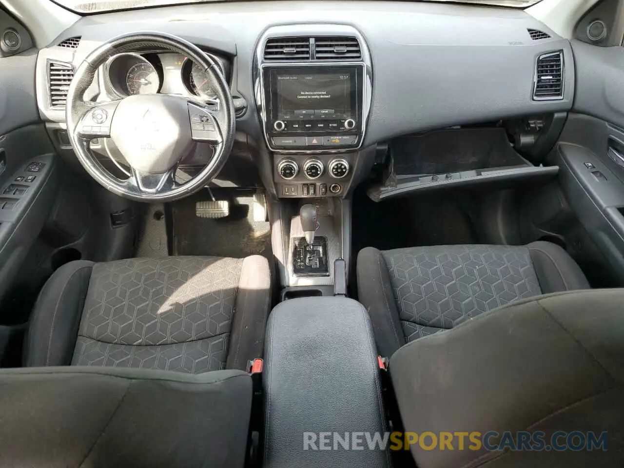 8 Фотография поврежденного автомобиля JA4ARUAU8NU021322 MITSUBISHI OUTLANDER 2022