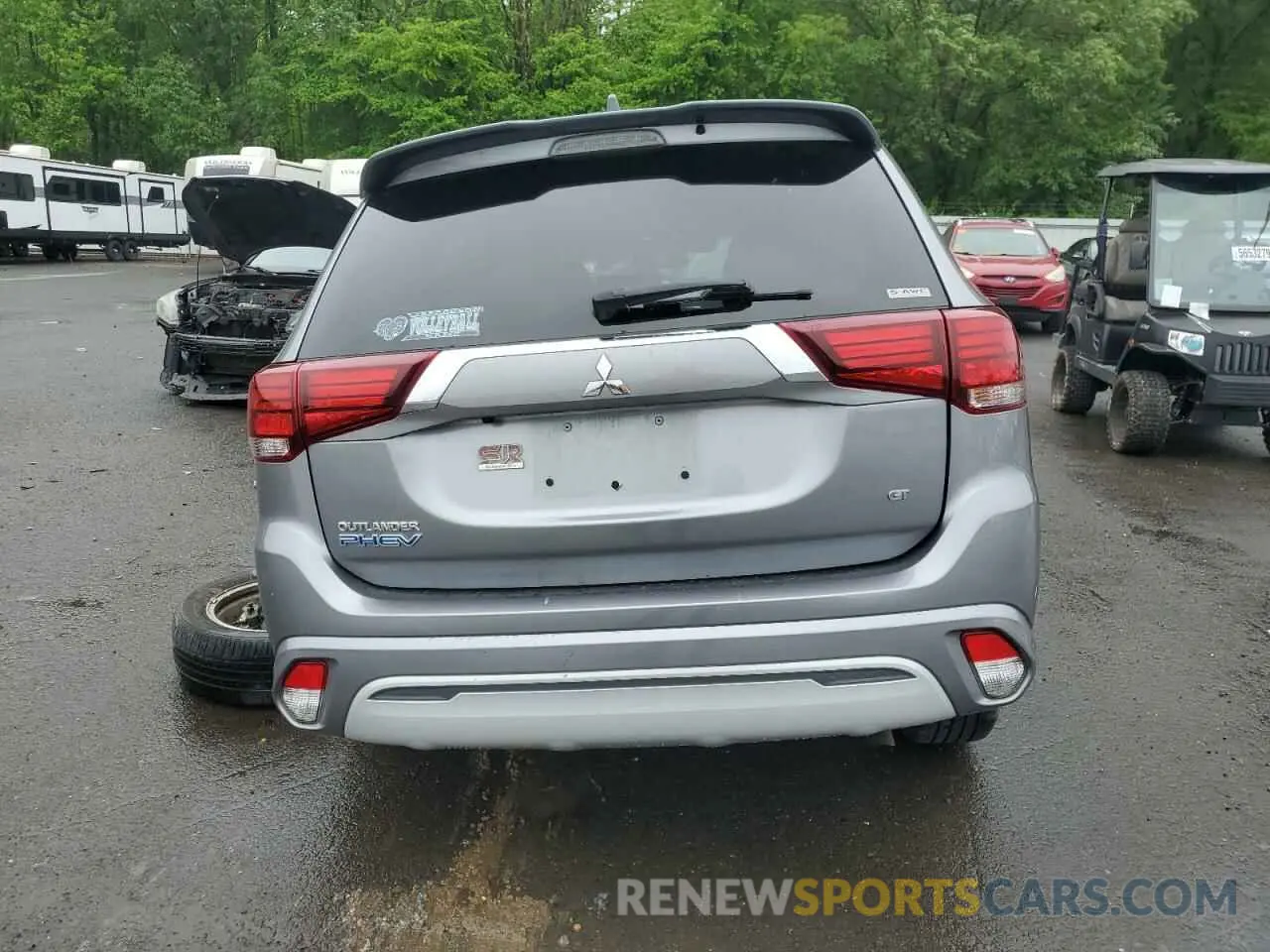 6 Photograph of a damaged car JA4J2VA72NZ048913 MITSUBISHI OUTLANDER 2022