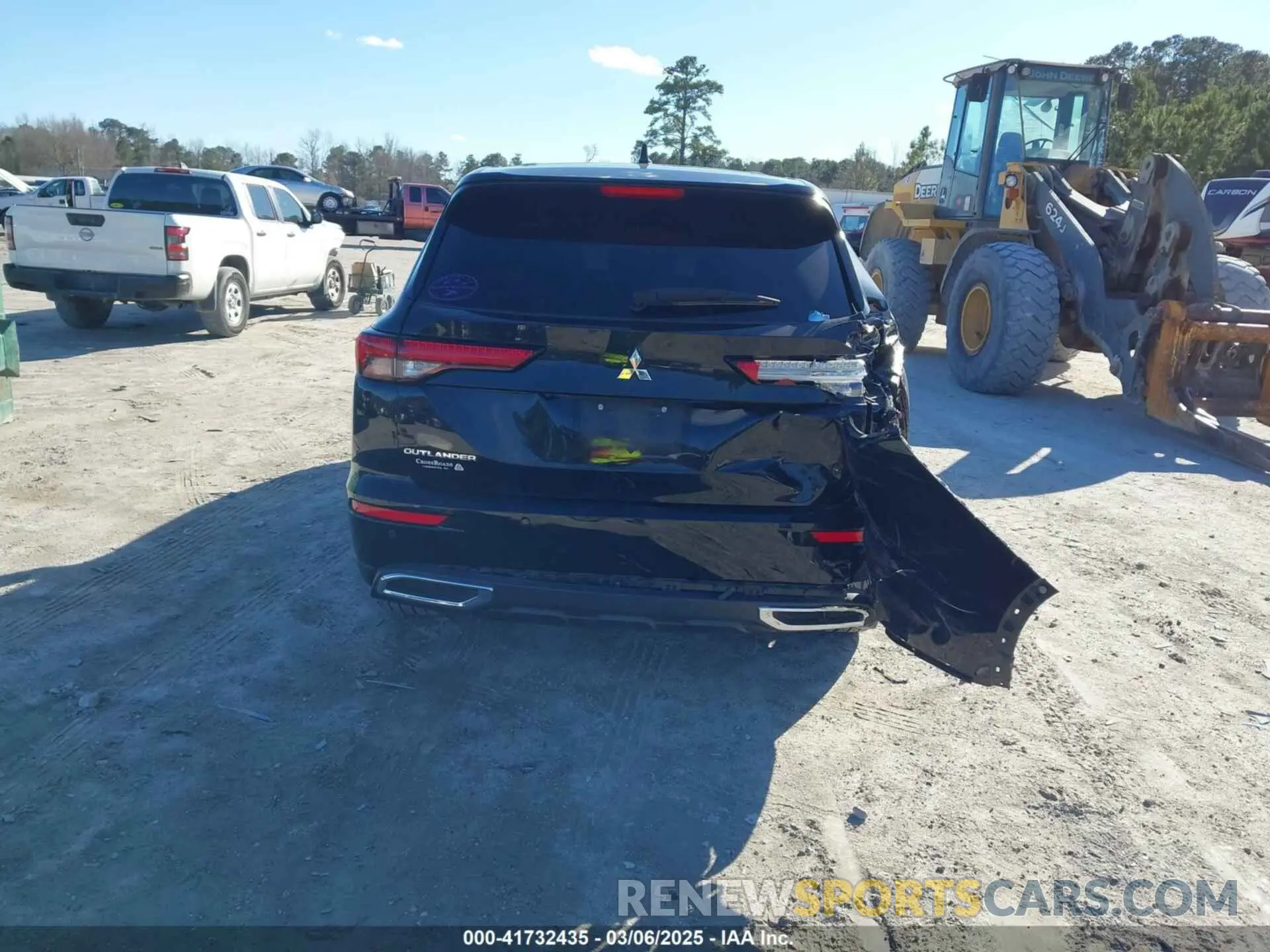 16 Photograph of a damaged car JA4J3TA82NZ040689 MITSUBISHI OUTLANDER 2022