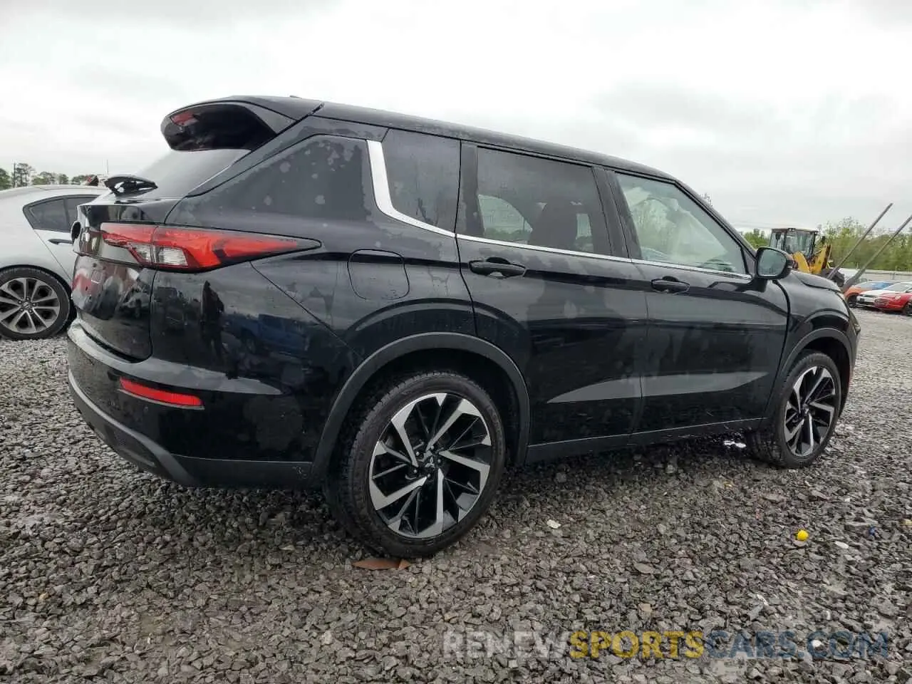 3 Photograph of a damaged car JA4J3TA85NZ015110 MITSUBISHI OUTLANDER 2022