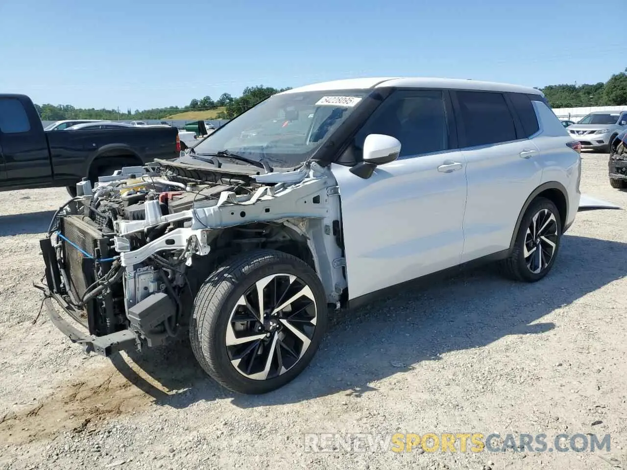 1 Фотография поврежденного автомобиля JA4J3TA85NZ020372 MITSUBISHI OUTLANDER 2022