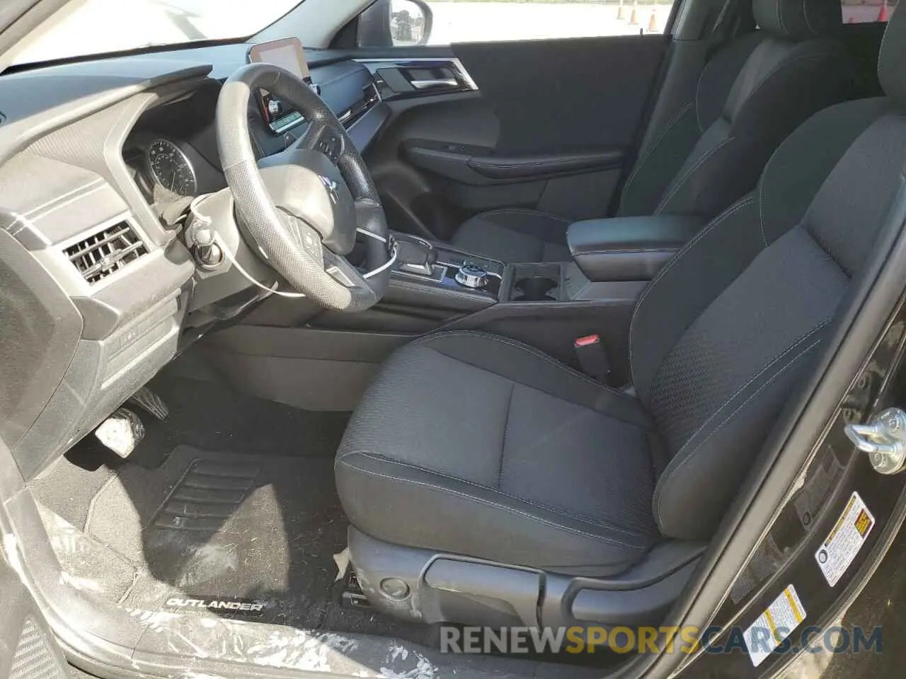 7 Photograph of a damaged car JA4J3TA87NZ036265 MITSUBISHI OUTLANDER 2022