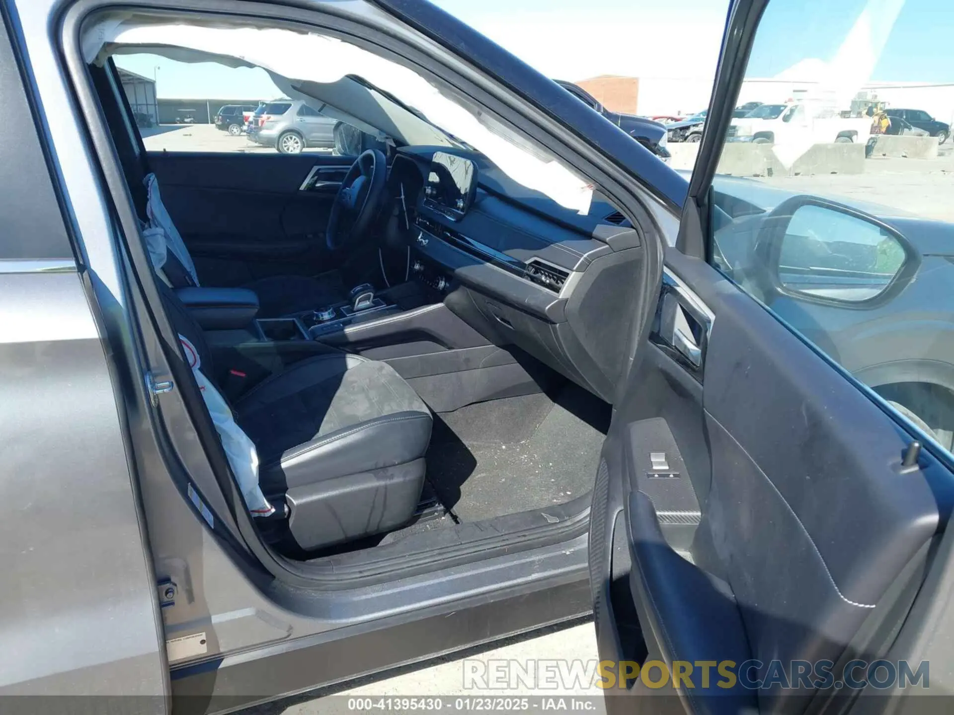 5 Фотография поврежденного автомобиля JA4J3UA85NZ089455 MITSUBISHI OUTLANDER 2022