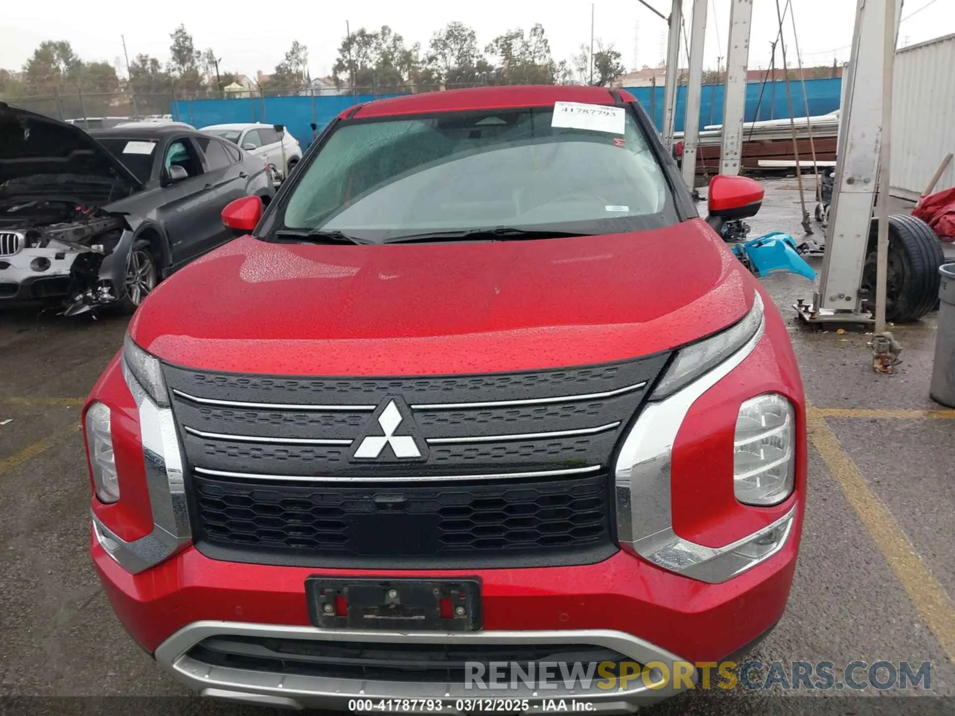 12 Photograph of a damaged car JA4J3UA87NZ085214 MITSUBISHI OUTLANDER 2022