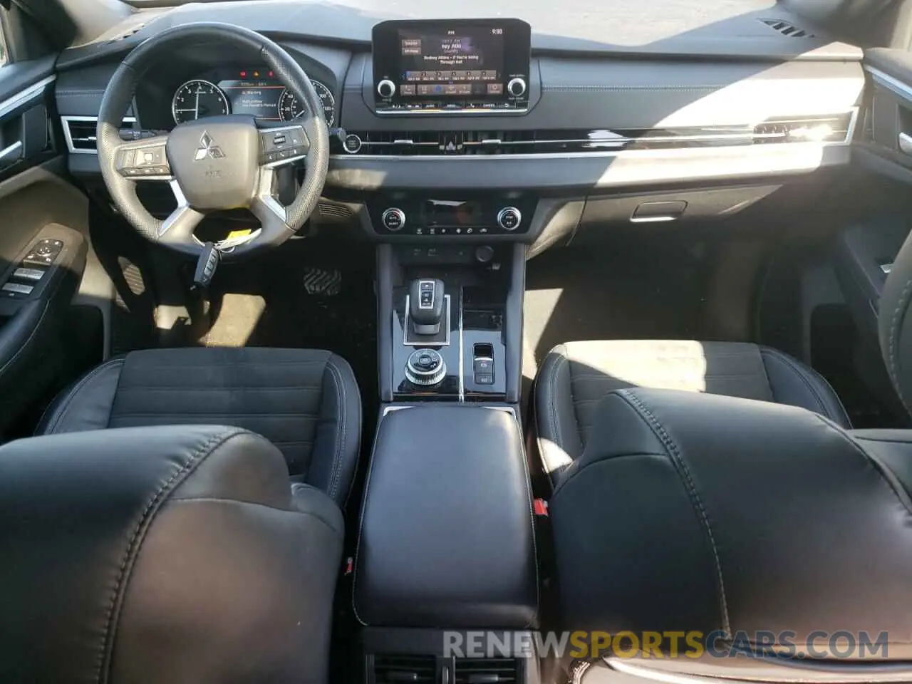 8 Фотография поврежденного автомобиля JA4J3UA88NZ078031 MITSUBISHI OUTLANDER 2022