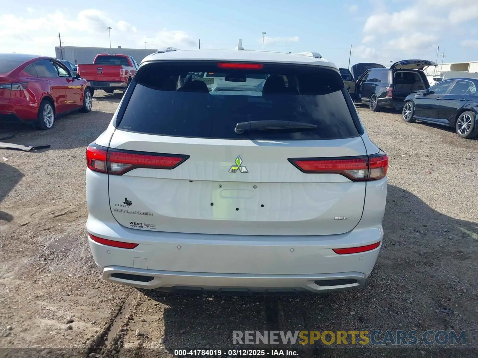 16 Фотография поврежденного автомобиля JA4J3VA83NZ092652 MITSUBISHI OUTLANDER 2022