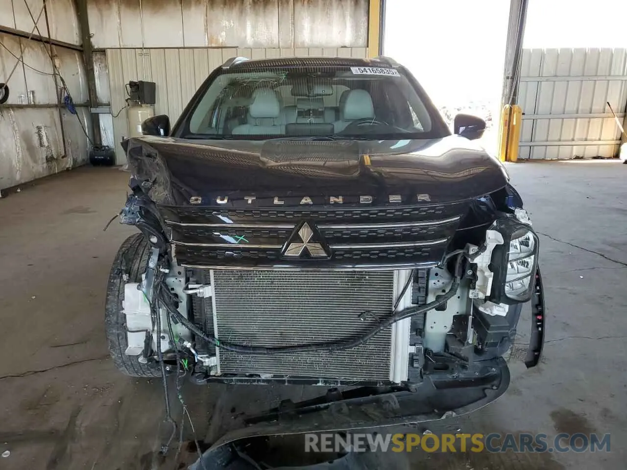 5 Photograph of a damaged car JA4J3VA85NZ080471 MITSUBISHI OUTLANDER 2022