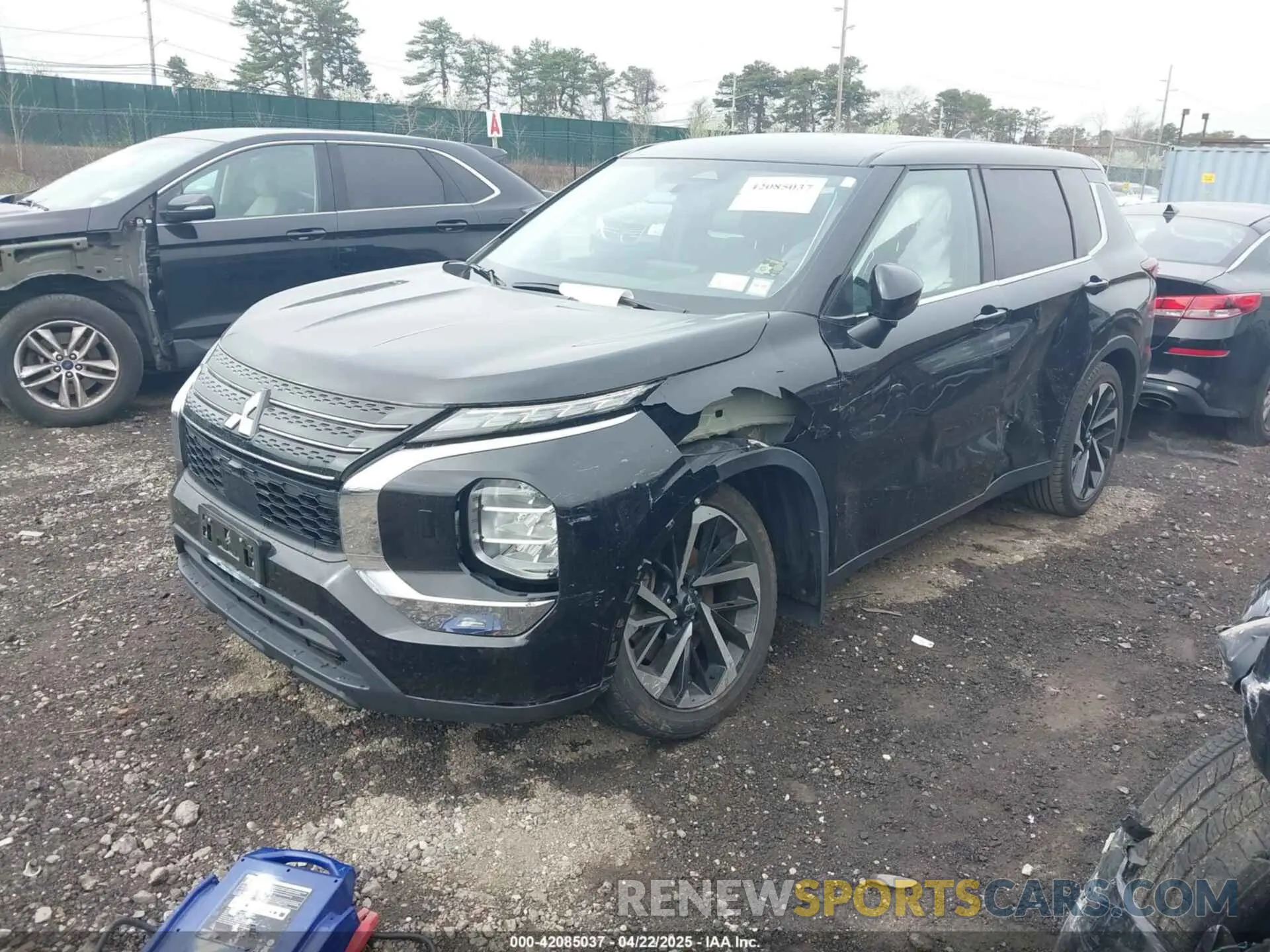 2 Фотография поврежденного автомобиля JA4J4TA82NZ047946 MITSUBISHI OUTLANDER 2022