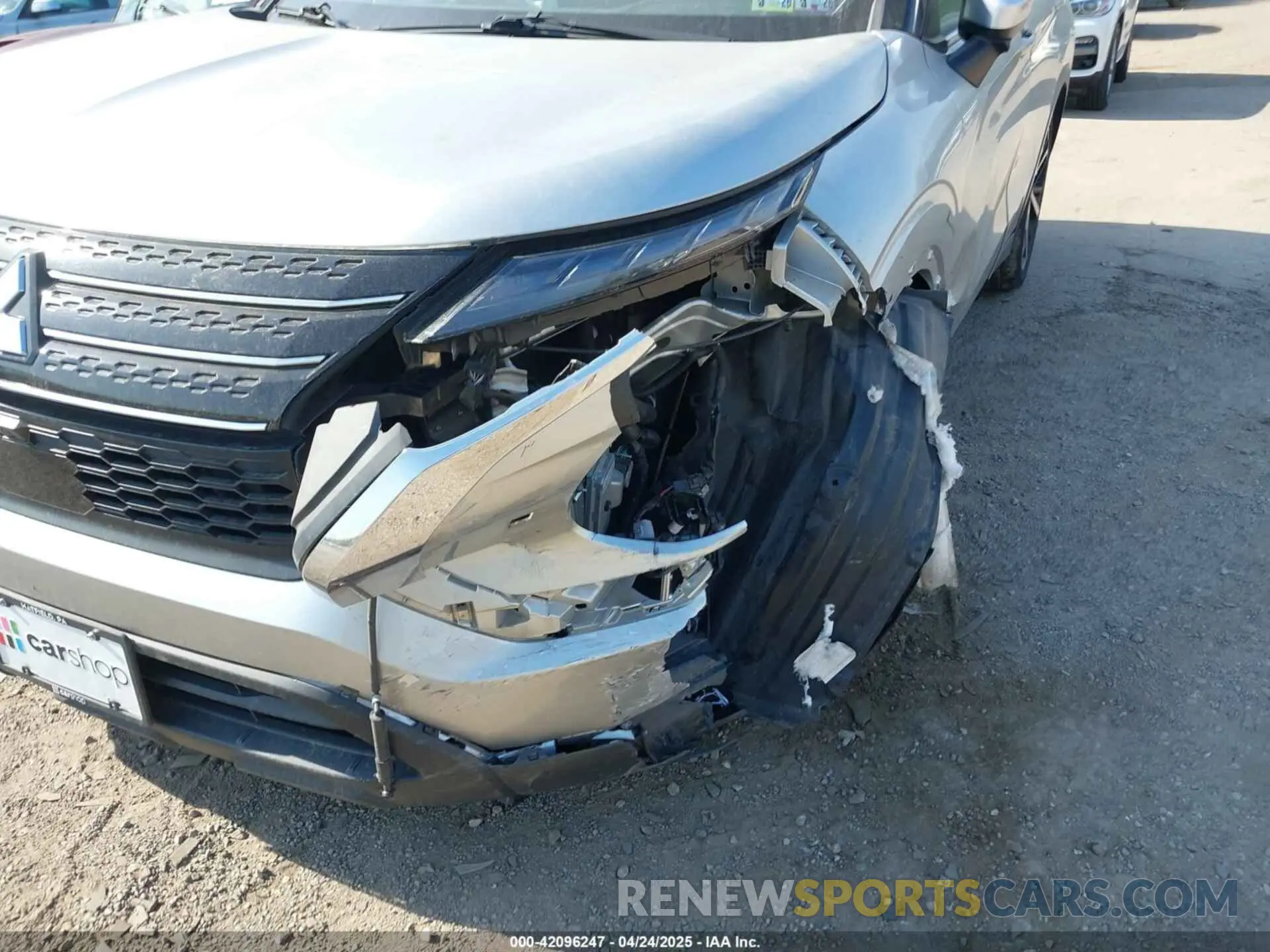 6 Photograph of a damaged car JA4J4TA86NZ002248 MITSUBISHI OUTLANDER 2022