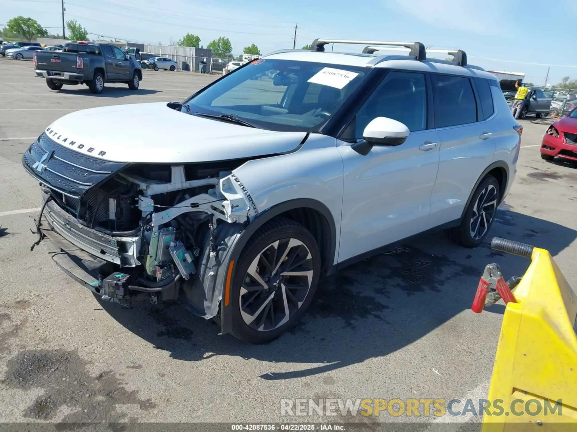 2 Фотография поврежденного автомобиля JA4J4UA80NZ038832 MITSUBISHI OUTLANDER 2022