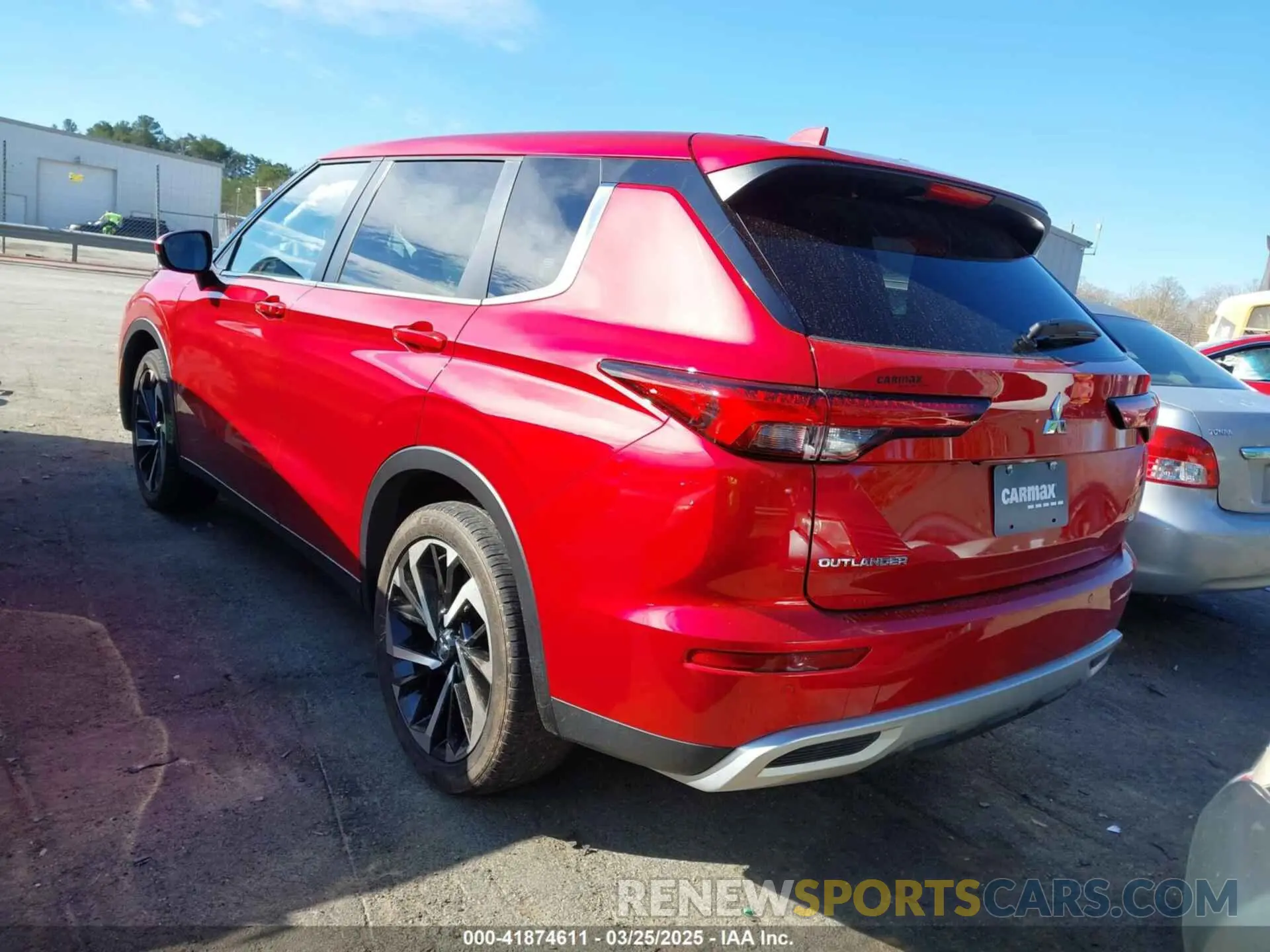 3 Фотография поврежденного автомобиля JA4J4UA80NZ048633 MITSUBISHI OUTLANDER 2022