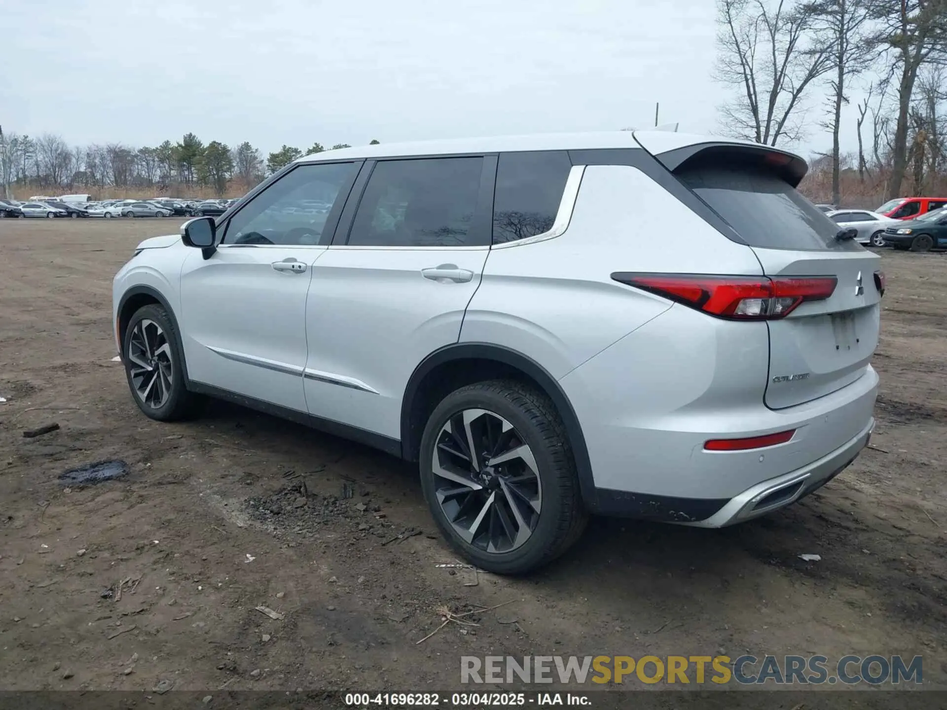 14 Фотография поврежденного автомобиля JA4J4UA80NZ053878 MITSUBISHI OUTLANDER 2022