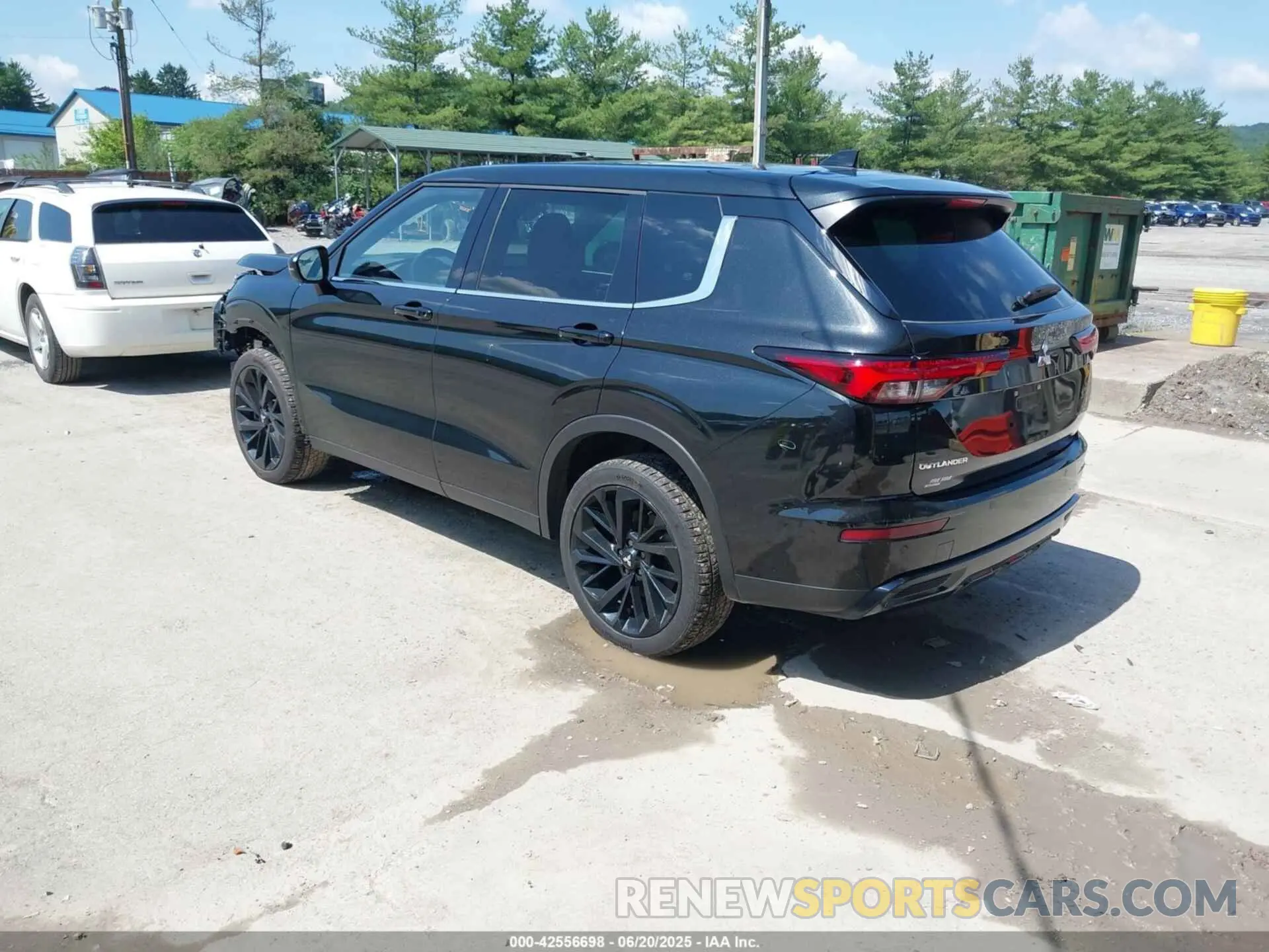 3 Фотография поврежденного автомобиля JA4J4UA80NZ056022 MITSUBISHI OUTLANDER 2022