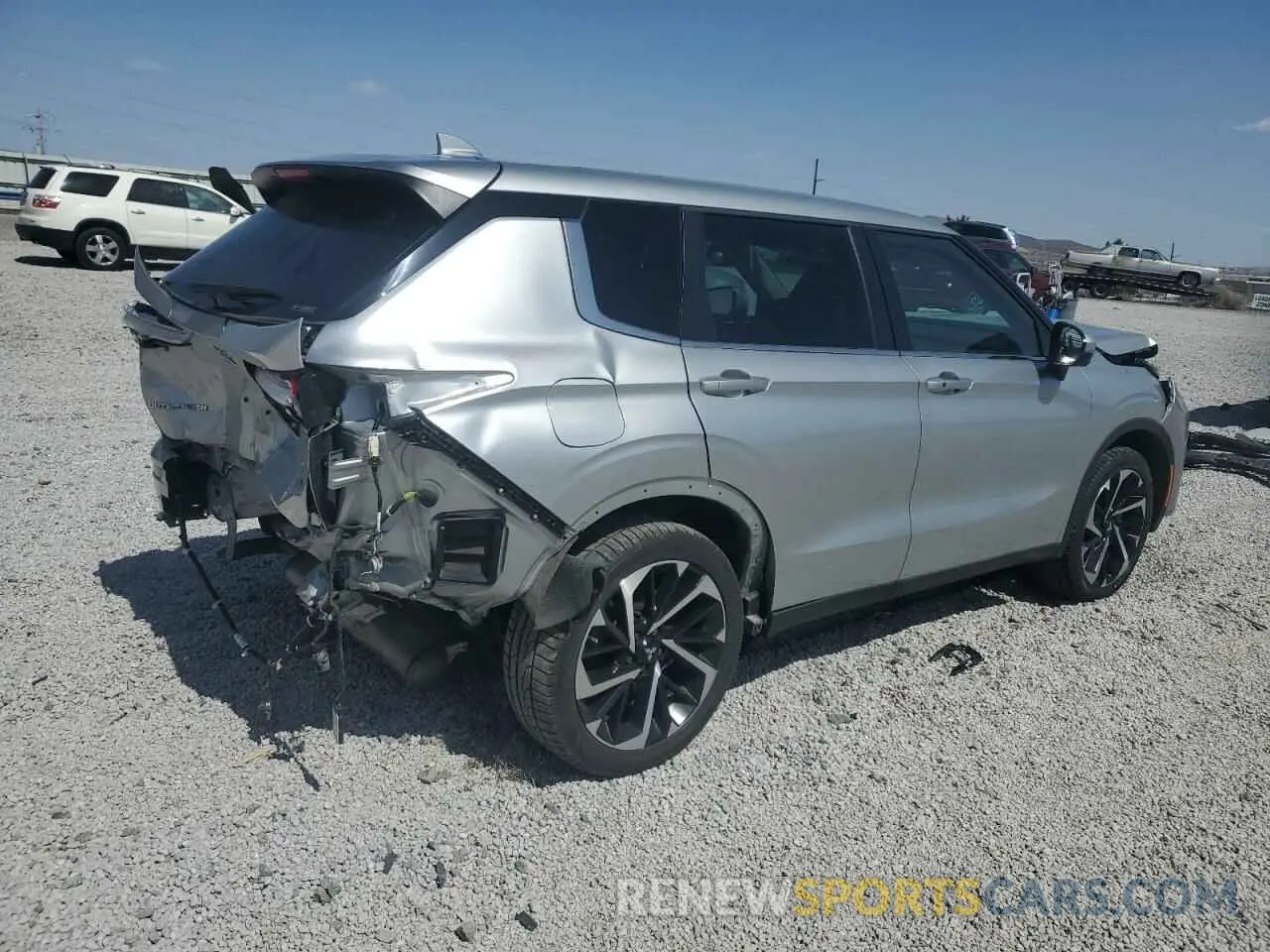 3 Photograph of a damaged car JA4J4UA80NZ089960 MITSUBISHI OUTLANDER 2022
