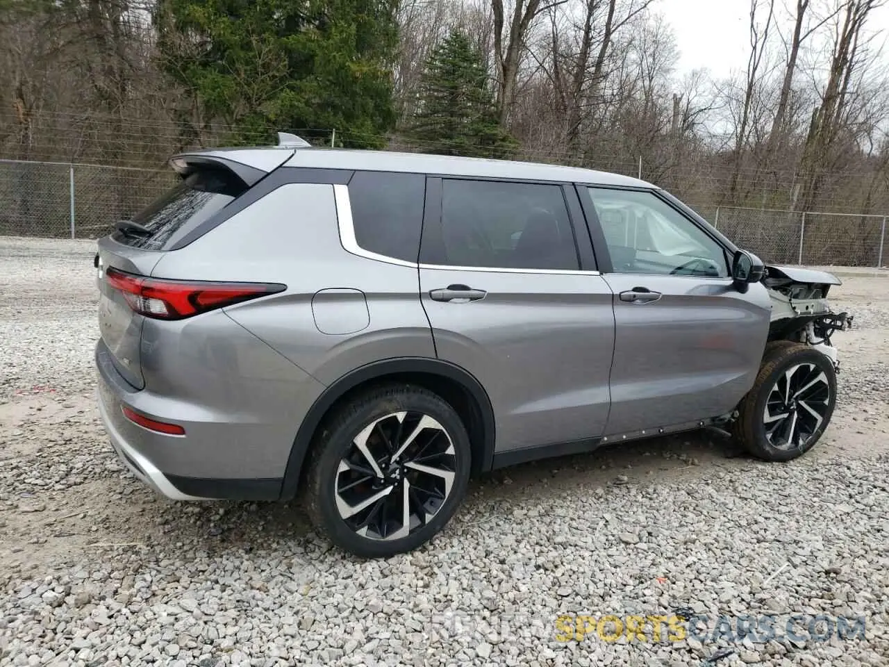 3 Фотография поврежденного автомобиля JA4J4UA83NZ036802 MITSUBISHI OUTLANDER 2022