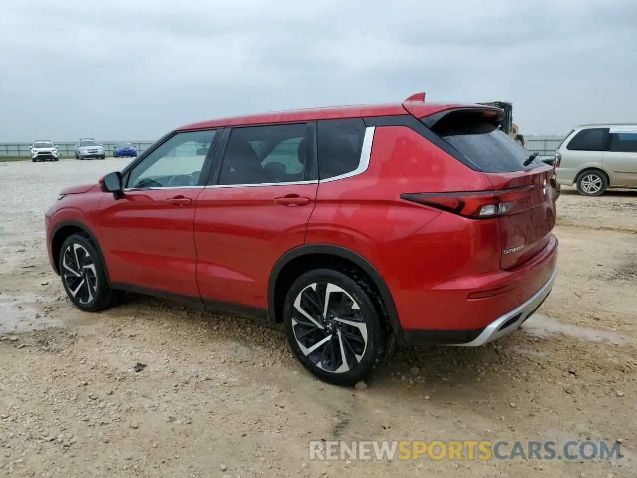 2 Photograph of a damaged car JA4J4UA83NZ081335 MITSUBISHI OUTLANDER 2022
