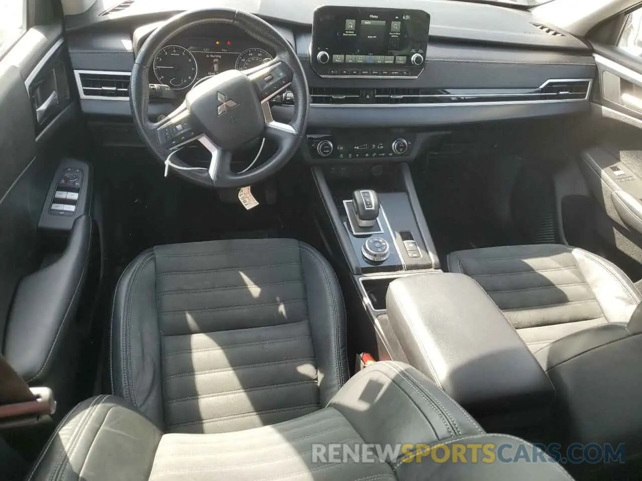 8 Фотография поврежденного автомобиля JA4J4UA86NZ068613 MITSUBISHI OUTLANDER 2022