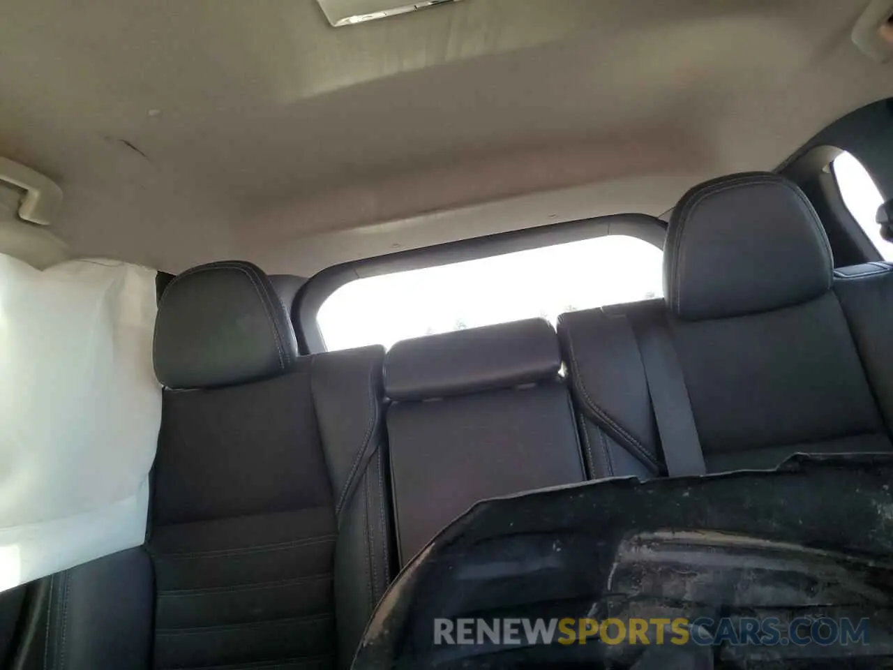 10 Photograph of a damaged car JA4J4UA87NZ030985 MITSUBISHI OUTLANDER 2022