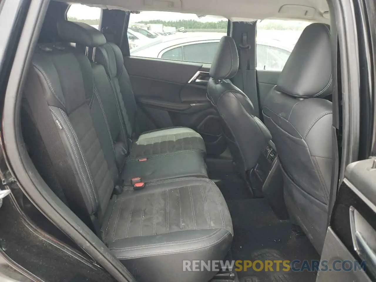 10 Фотография поврежденного автомобиля JA4J4UA88NZ063963 MITSUBISHI OUTLANDER 2022
