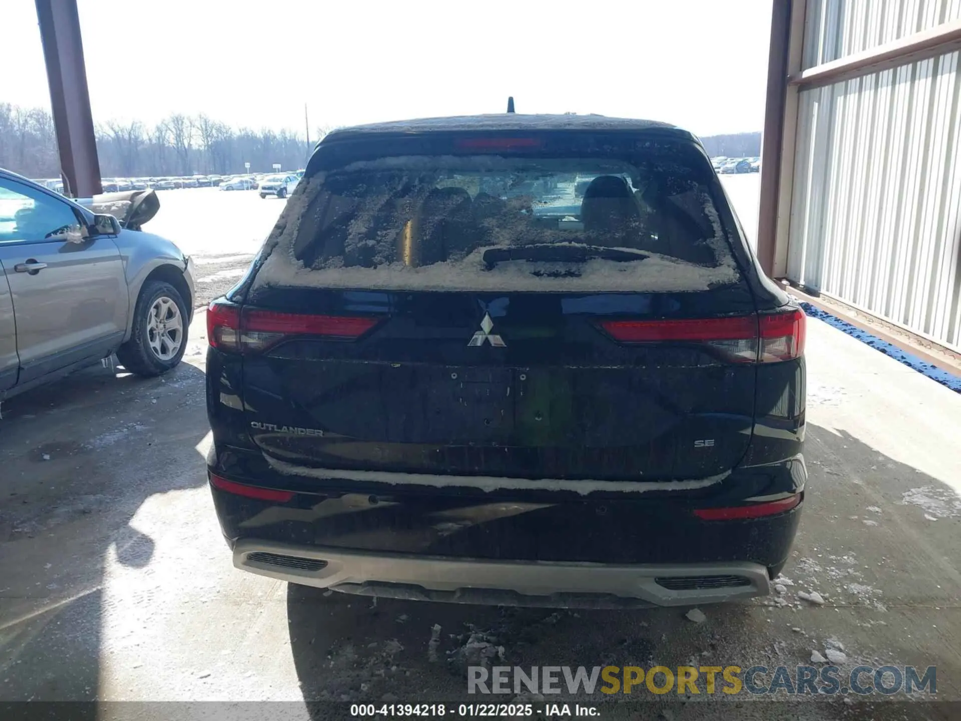 15 Photograph of a damaged car JA4J4UA88NZ067382 MITSUBISHI OUTLANDER 2022