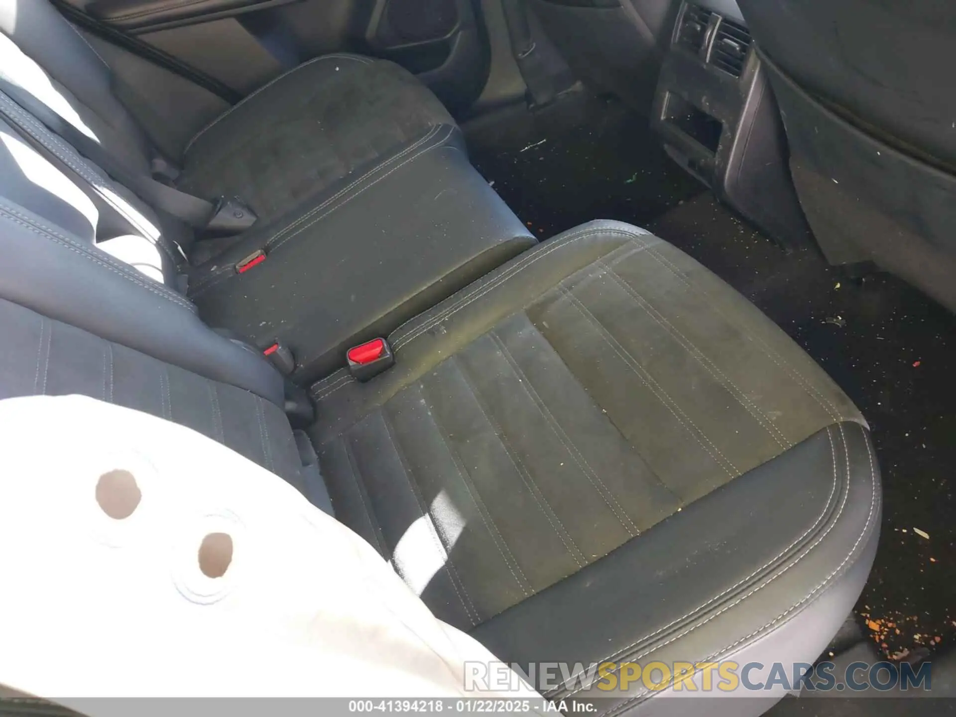 8 Photograph of a damaged car JA4J4UA88NZ067382 MITSUBISHI OUTLANDER 2022
