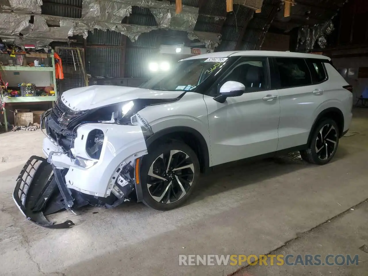 1 Photograph of a damaged car JA4J4UA88NZ080150 MITSUBISHI OUTLANDER 2022