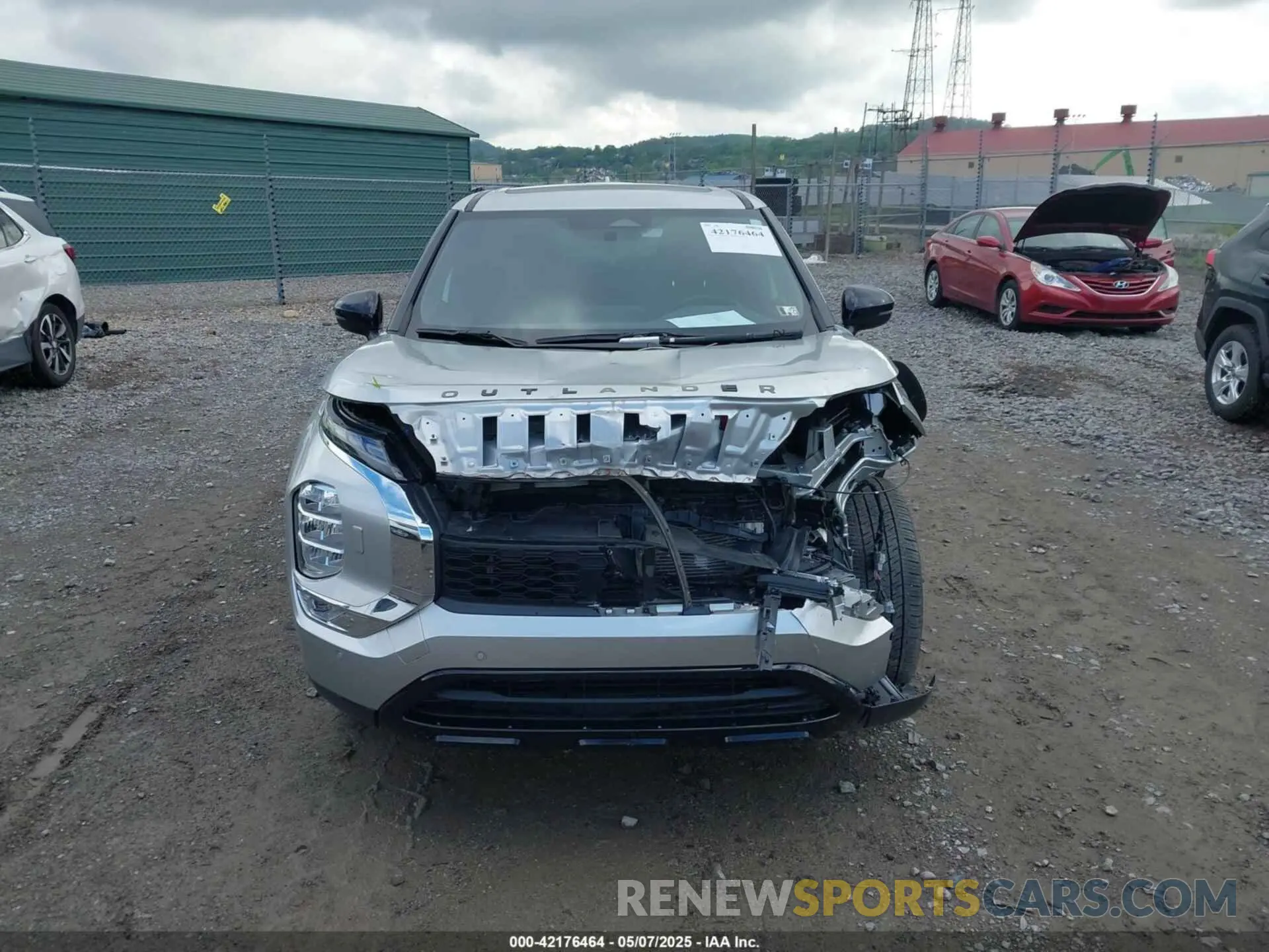 12 Фотография поврежденного автомобиля JA4J4UA8XNZ078108 MITSUBISHI OUTLANDER 2022