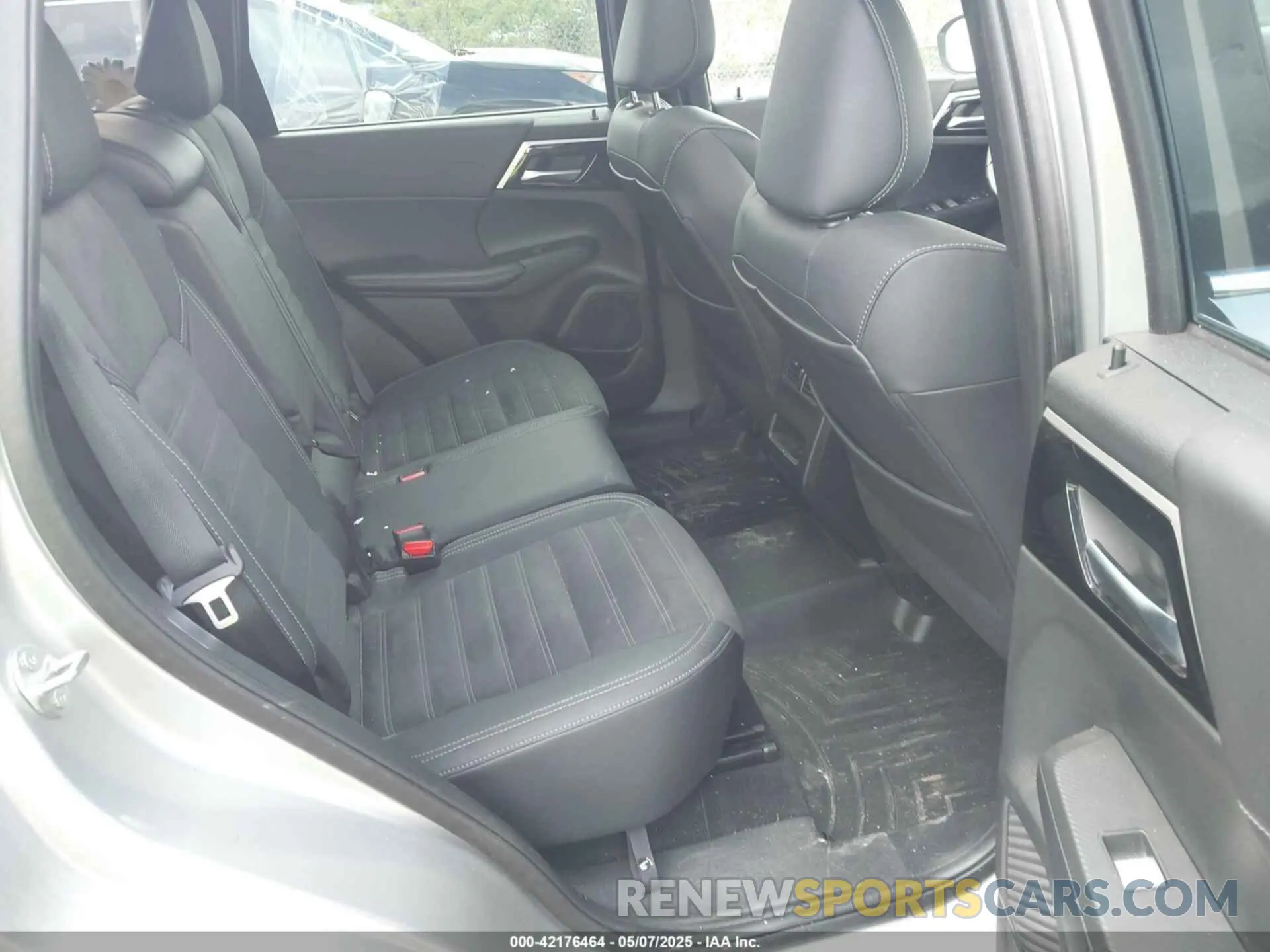 8 Фотография поврежденного автомобиля JA4J4UA8XNZ078108 MITSUBISHI OUTLANDER 2022