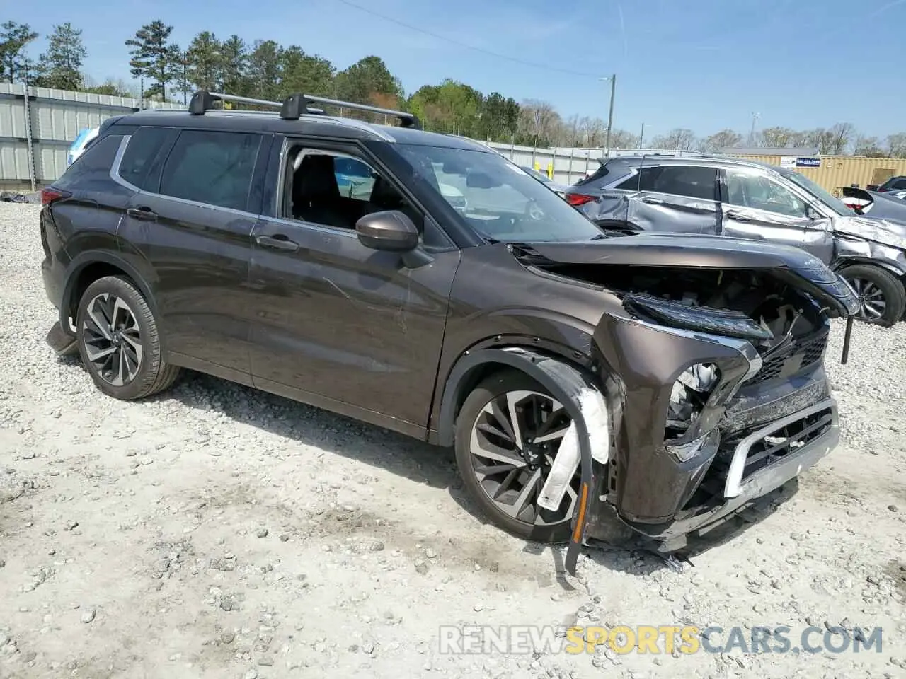4 Photograph of a damaged car JA4J4VA83NZ052990 MITSUBISHI OUTLANDER 2022