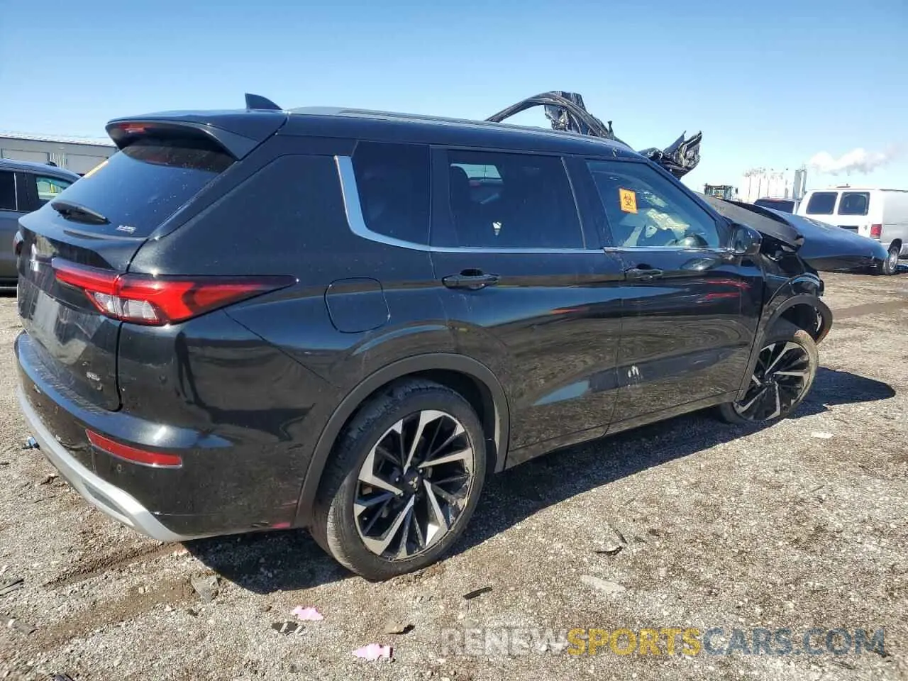 3 Photograph of a damaged car JA4J4VA86NZ007865 MITSUBISHI OUTLANDER 2022