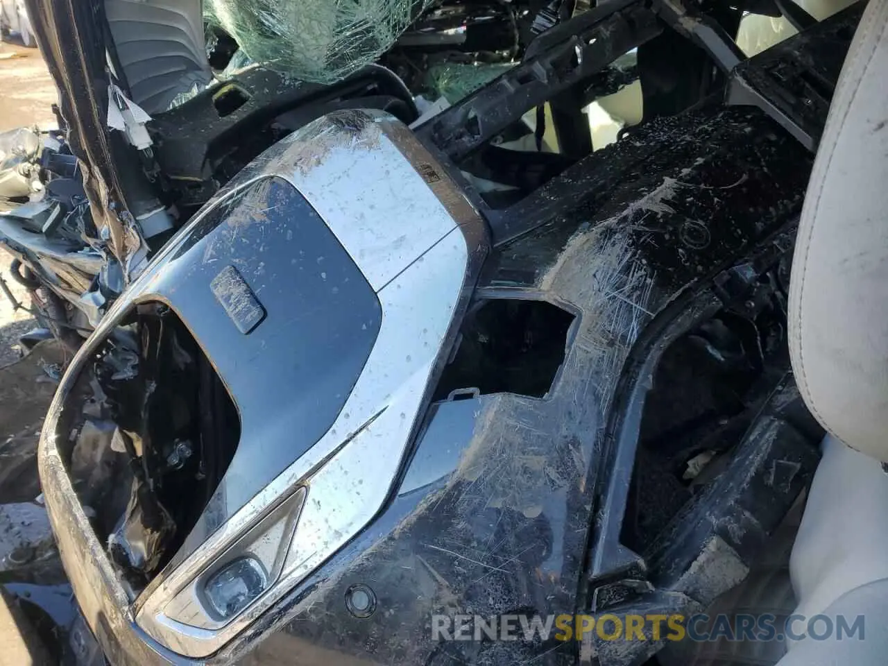 8 Photograph of a damaged car JA4J4VA86NZ007865 MITSUBISHI OUTLANDER 2022